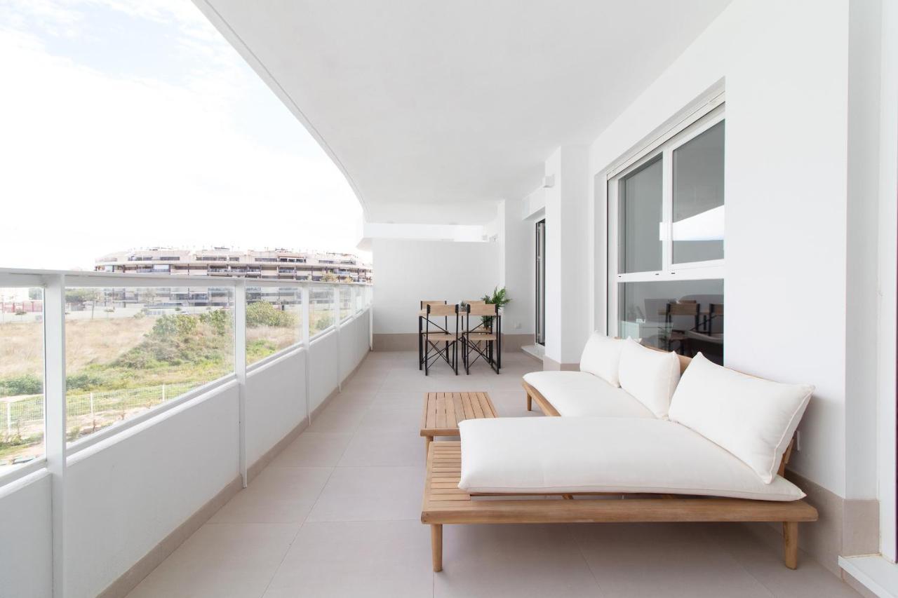 Global Properties, Apartamento Con Terraza Y Vistas A La Piscina En Gran Canet Canet d'En Berenguer Exterior foto