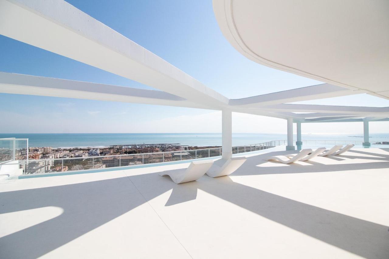 Global Properties, Apartamento Con Terraza Y Vistas A La Piscina En Gran Canet Canet d'En Berenguer Exterior foto